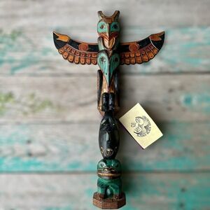 VTG Ray Moore Signed Alaska Black Diamond Totem Pole 14.5 Inch NWC Wood Carved